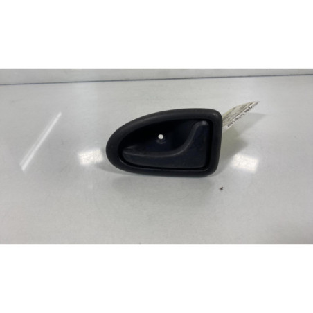 Poignee interieur arriere droit RENAULT CLIO 2 Photo n°1