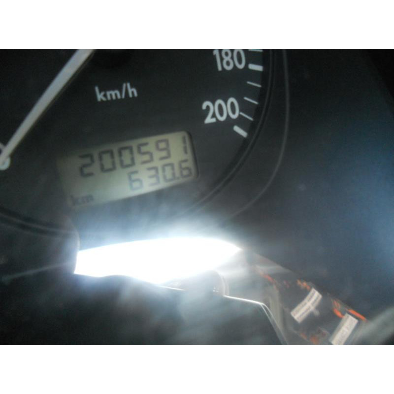 Optique avant secondaire gauche (feux)(clignotant) VOLKSWAGEN POLO 3 Photo n°10