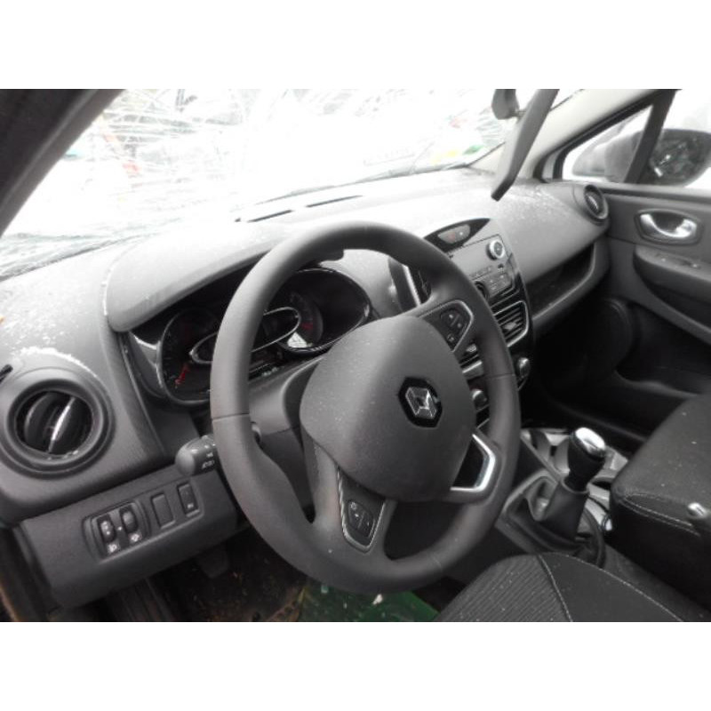 Poignee interieur avant gauche RENAULT CLIO 4 Photo n°10