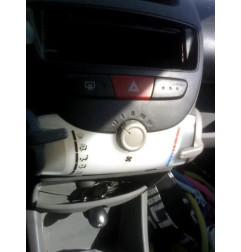 Commande chauffage PEUGEOT 107