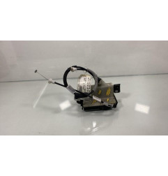 Serrure arriere droit PEUGEOT 2008 1