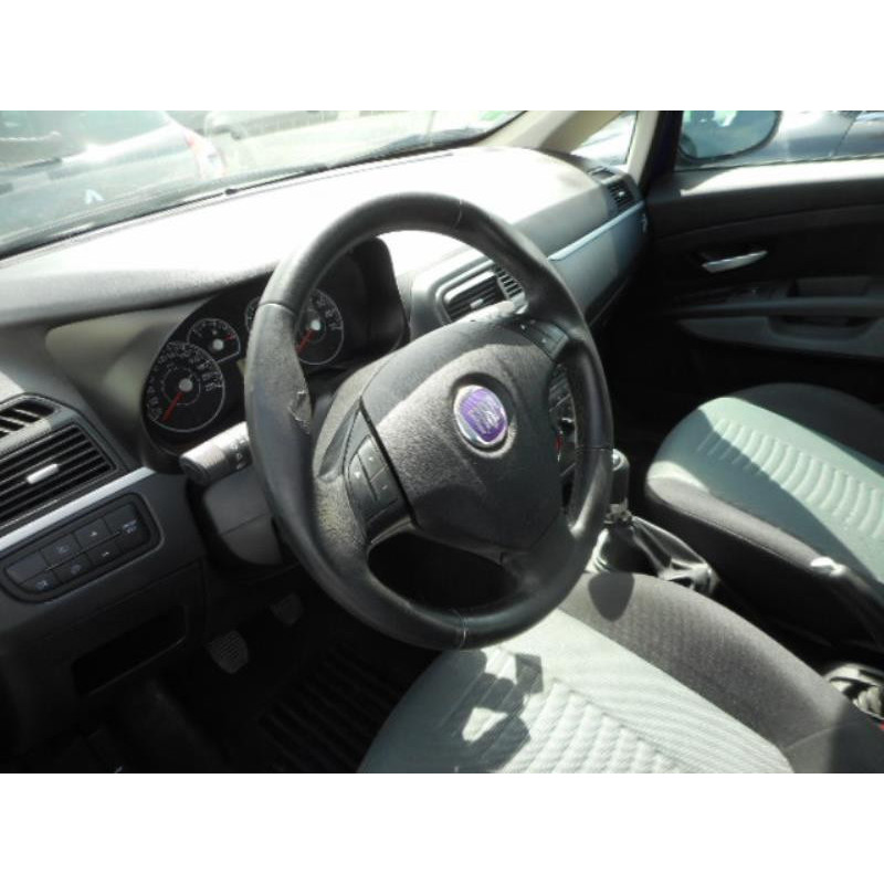 Ceinture avant gauche FIAT GRANDE PUNTO Photo n°8