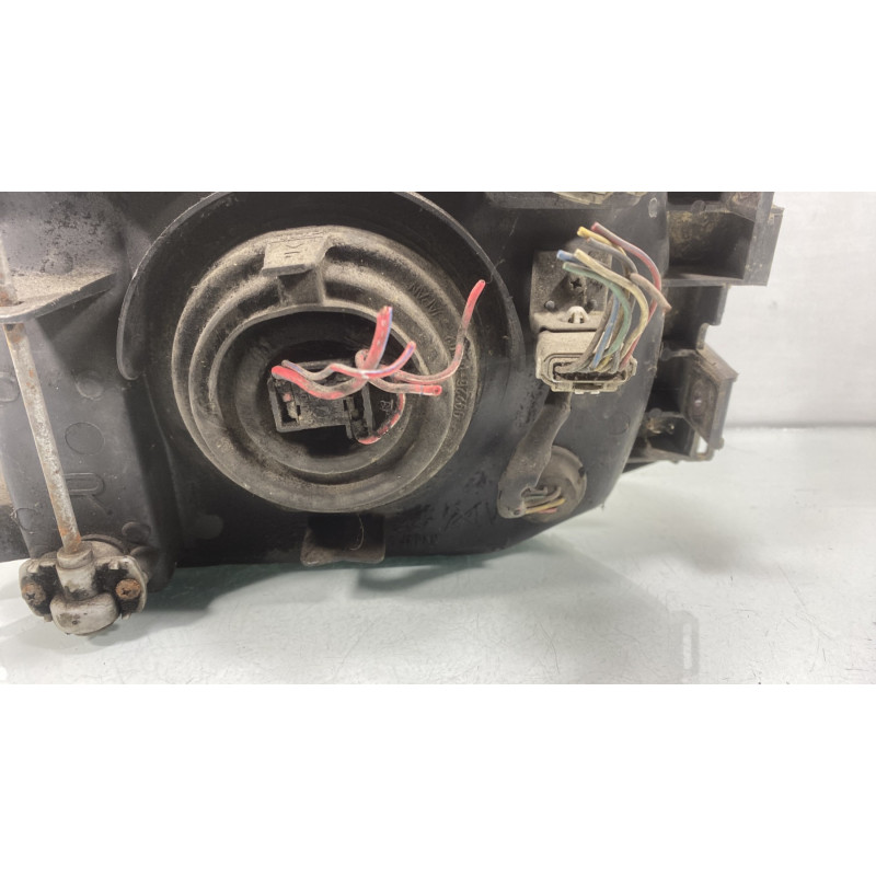 Optique avant principal droit (feux)(phare) MITSUBISHI PAJERO 2 Photo n°4