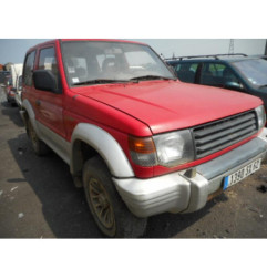 Optique avant principal gauche (feux)(phare) MITSUBISHI PAJERO 2