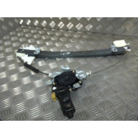 Leve vitre electrique avant droit HYUNDAI ACCENT 2 Photo n°1