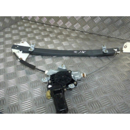 Leve vitre electrique avant droit HYUNDAI ACCENT 2 Photo n°1