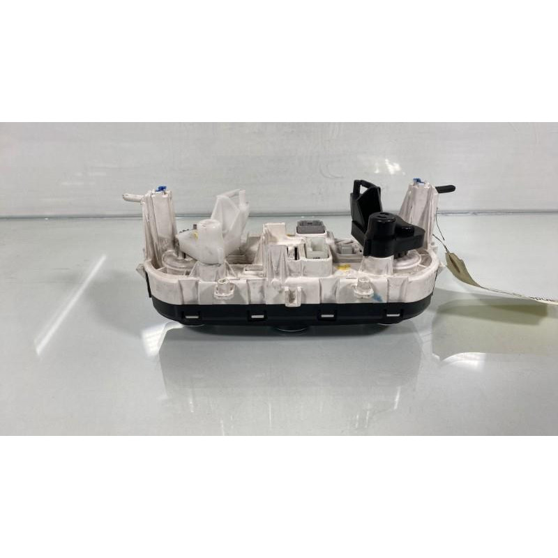 Commande chauffage RENAULT CLIO 4 Photo n°3