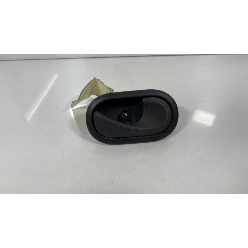 Poignee interieur avant droit RENAULT KANGOO 2 Photo n°1