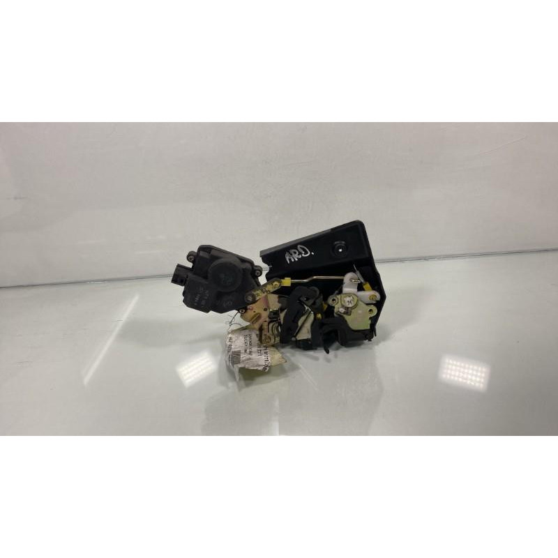 Serrure arriere droit HYUNDAI TUCSON 1 Photo n°1