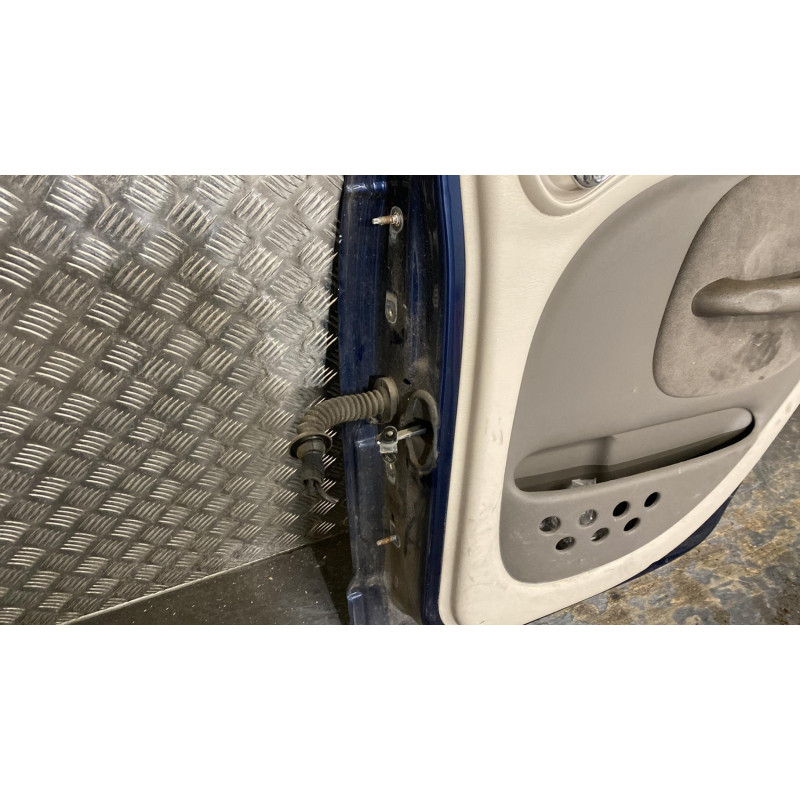 Porte arriere droit CHRYSLER PT CRUISER Photo n°4
