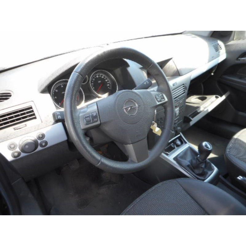 Serrure avant droit OPEL ASTRA H Photo n°8
