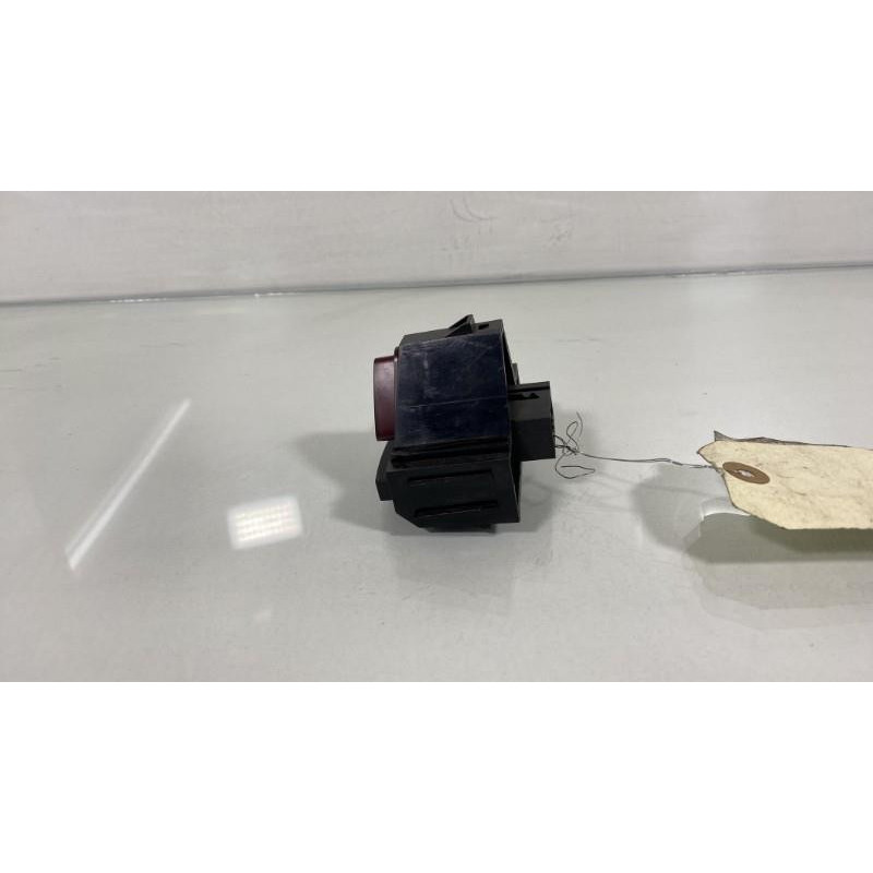 Bouton de warning OPEL CORSA D Photo n°2