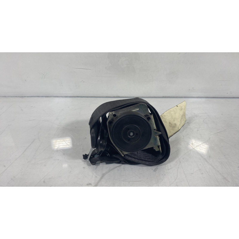 Ceinture arriere gauche OPEL CORSA D Photo n°3