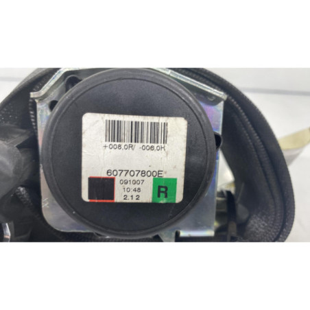 Ceinture avant droit OPEL CORSA D Photo n°1