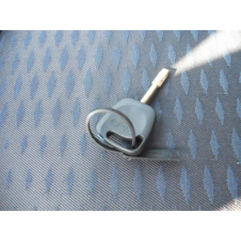 Serrure avant droit FORD FOCUS 1 Photo n°10