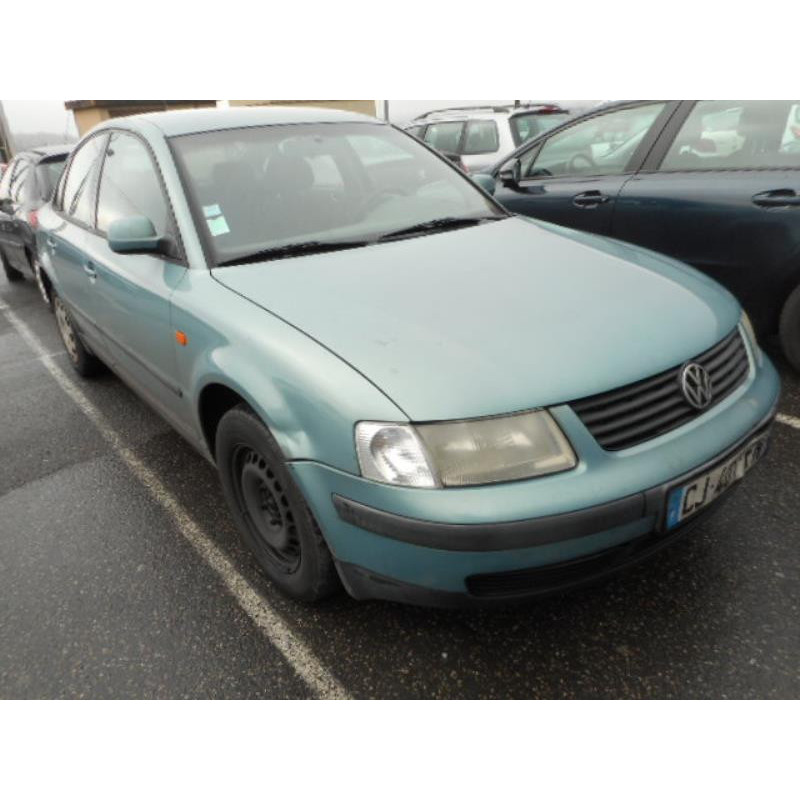 Aile avant gauche VOLKSWAGEN PASSAT 4 Photo n°3