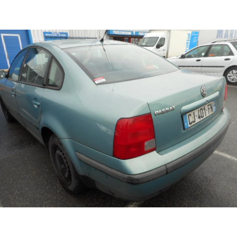 Aile avant gauche VOLKSWAGEN PASSAT 4 Photo n°5