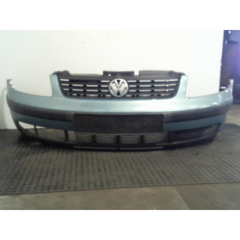 Pare choc avant VOLKSWAGEN PASSAT 4 Photo n°1