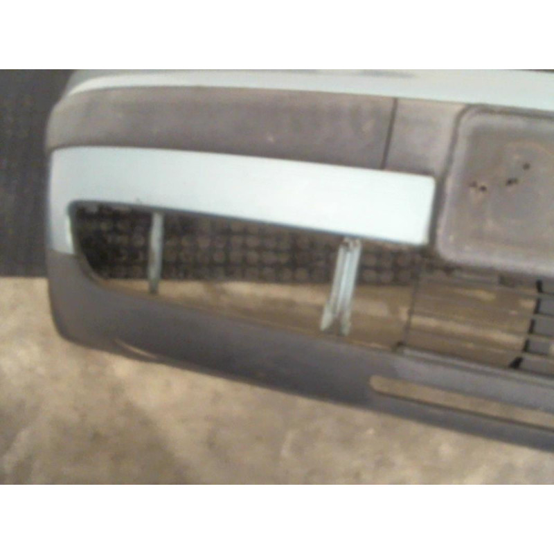 Pare choc avant VOLKSWAGEN PASSAT 4 Photo n°2