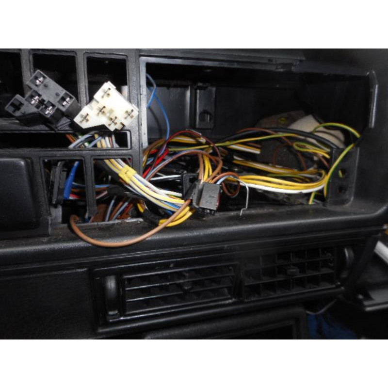 Serrure avant droit VOLKSWAGEN GOLF 2 Photo n°9