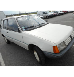 Retroviseur gauche PEUGEOT 205