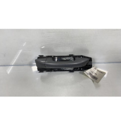 Poignee porte avant droit VOLKSWAGEN GOLF 6 Photo n°1
