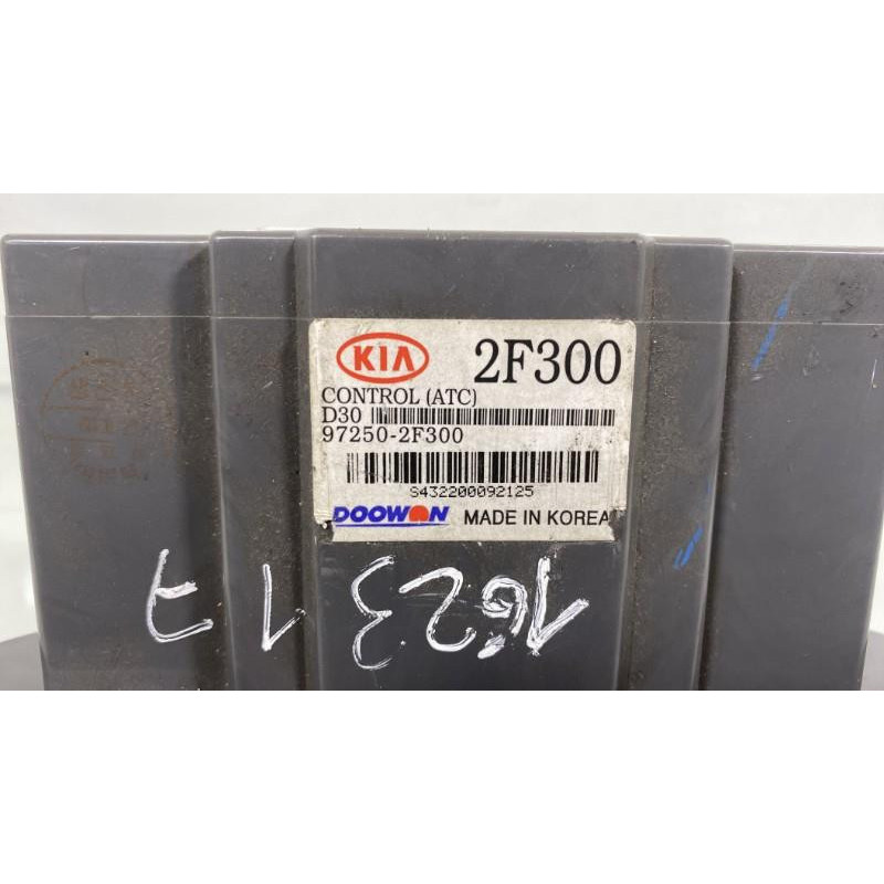 Commande chauffage KIA CERATO Photo n°2