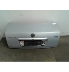 Malle/Hayon arriere VOLKSWAGEN PASSAT 4 Photo n°1