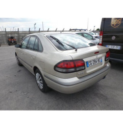 Retroviseur gauche MAZDA 626 4