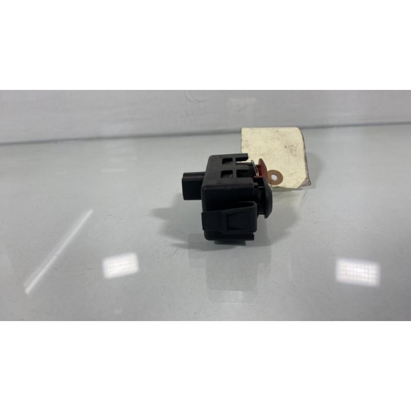 Bouton de warning RENAULT KANGOO 2 Photo n°2