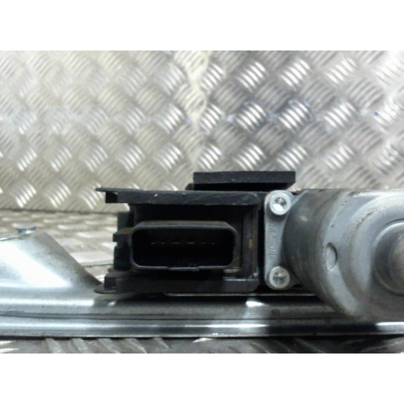 Leve vitre electrique arriere droit PEUGEOT 308 1 Photo n°2