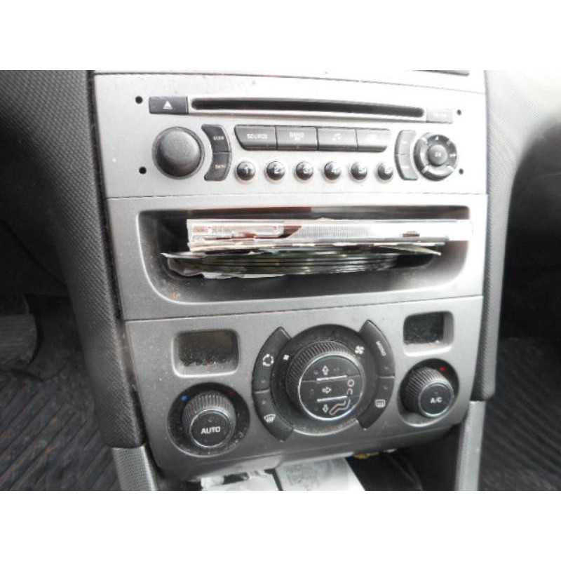 Leve vitre electrique arriere droit PEUGEOT 308 1 Photo n°8