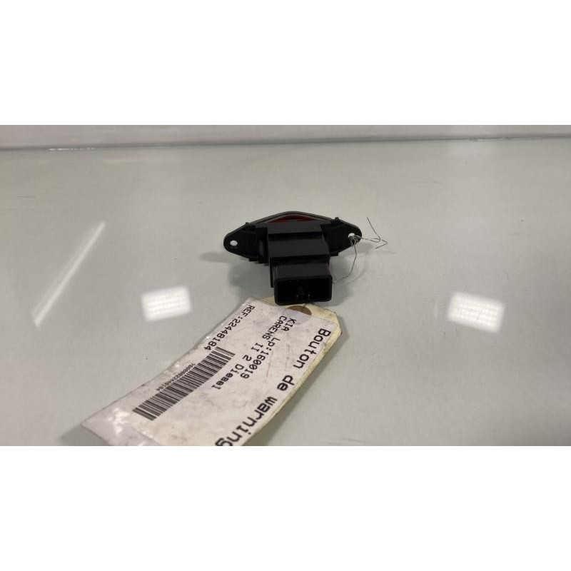 Bouton de warning KIA CARENS 2 Photo n°3
