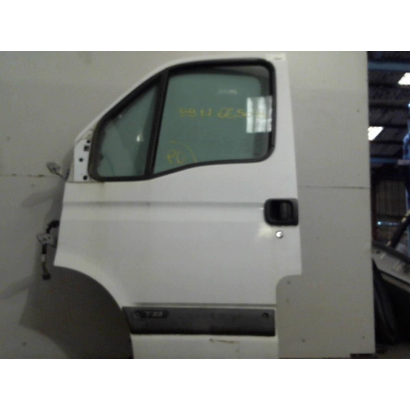 Porte avant gauche RENAULT MASTER 2 Photo n°1