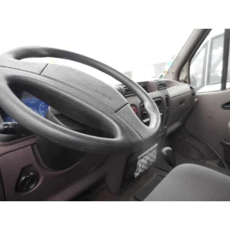 Porte avant gauche RENAULT MASTER 2 Photo n°8
