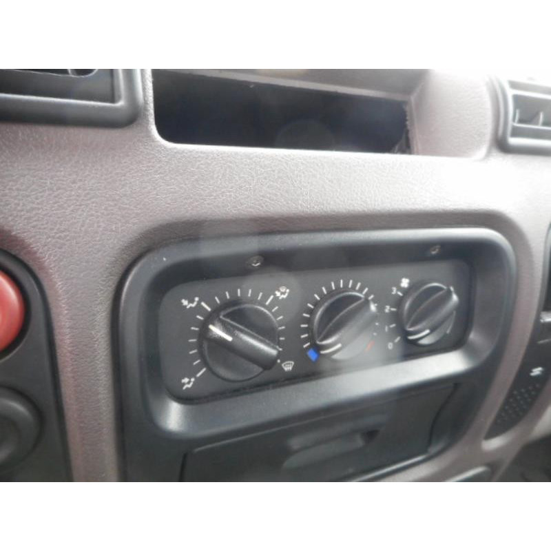 Porte avant gauche RENAULT MASTER 2 Photo n°9