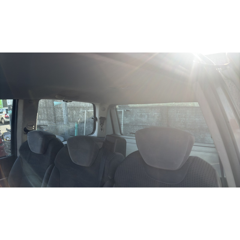 Moteur PEUGEOT 807 Photo n°19