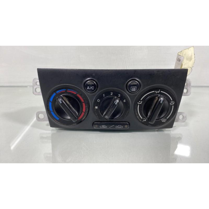 Commande chauffage MAZDA PREMACY Photo n°1
