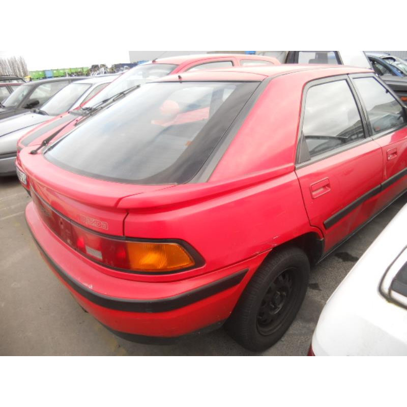 Feu arriere principal gauche (feux) MAZDA 323 4 Photo n°6