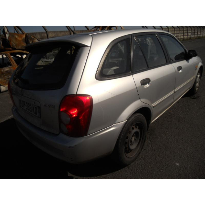 Capot MAZDA 323 6 Photo n°6