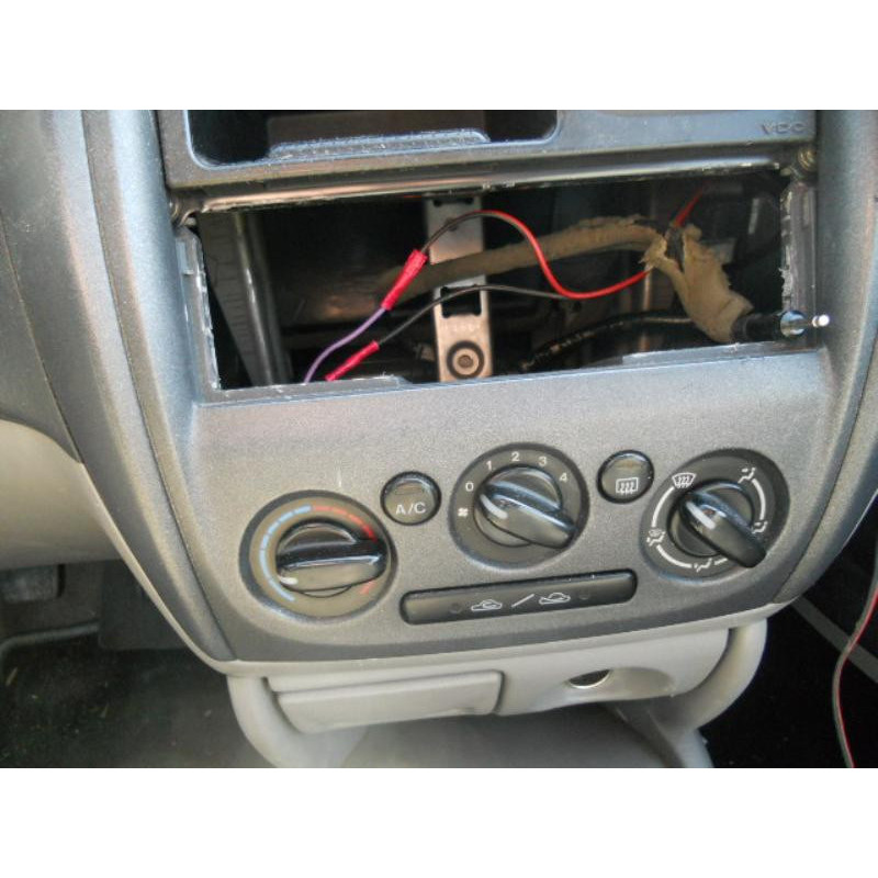 Capot MAZDA 323 6 Photo n°10