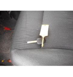 Bouton de warning KIA PICANTO 1