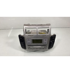 Autoradio d'origine TOYOTA YARIS 2 Photo n°1