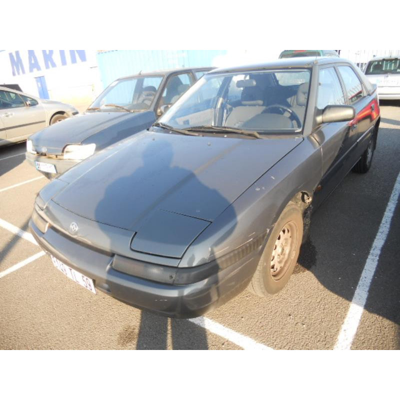 Repetiteur clignotant avant droit  (Feux) MAZDA 323 4 Photo n°4