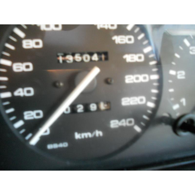 Repetiteur clignotant avant droit  (Feux) MAZDA 323 4 Photo n°10