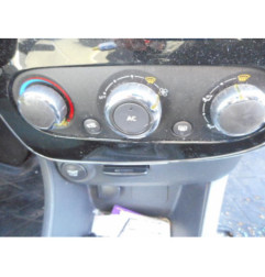 Poignee porte avant droit RENAULT CLIO 4