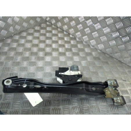 Leve vitre electrique avant gauche FIAT 500X Photo n°1