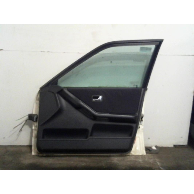 Porte avant droit AUDI 80 3 Photo n°2