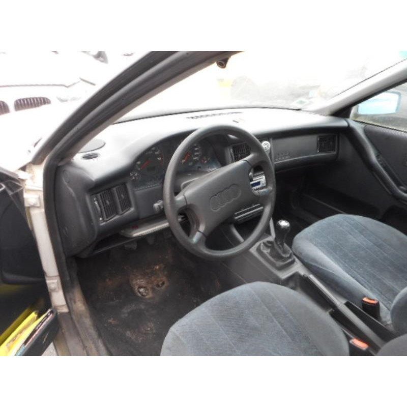 Porte avant droit AUDI 80 3 Photo n°7