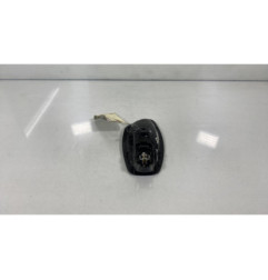 Poignee interieur arriere gauche RENAULT CLIO 4